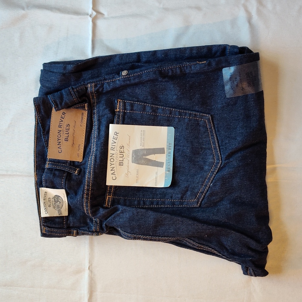 Canyon River Blues Men's Jeans.